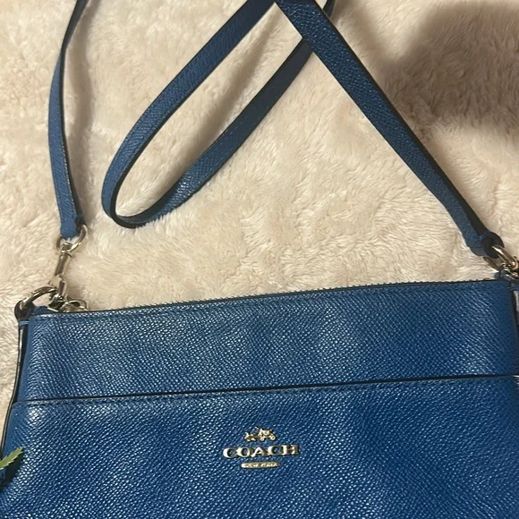 Coach Blue Crossbody Bag - Picture 10 of 11
